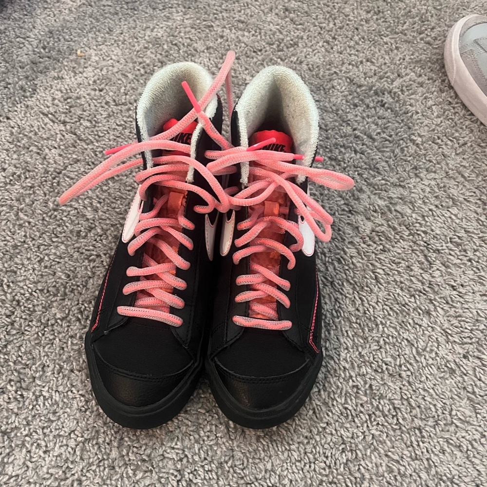 Nike Black and Pink High-Top Sneakers - Picture 2 of 5